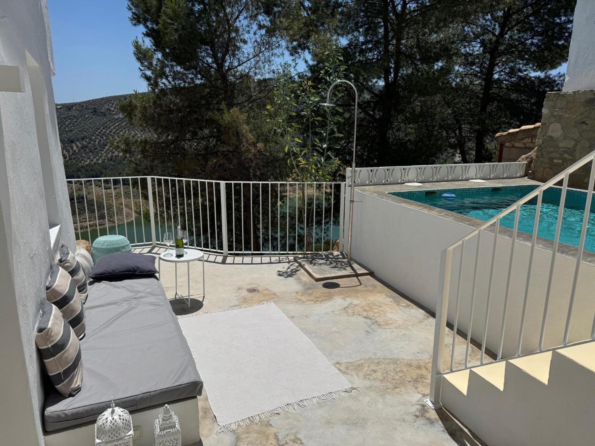 הוילה Iznájar Casa Trece מראה חיצוני תמונה